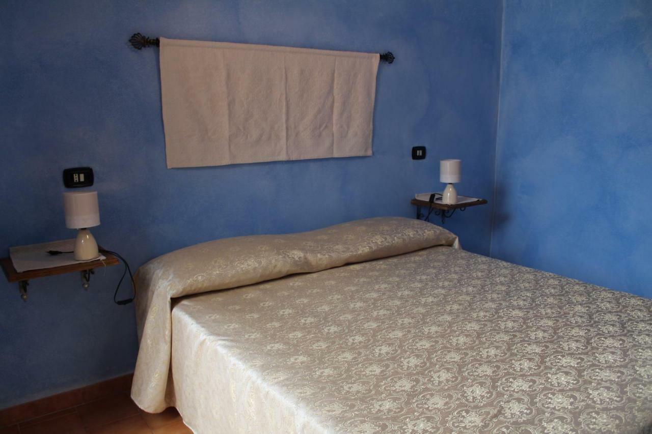 Hotel Su Campanile à Baunei Extérieur photo