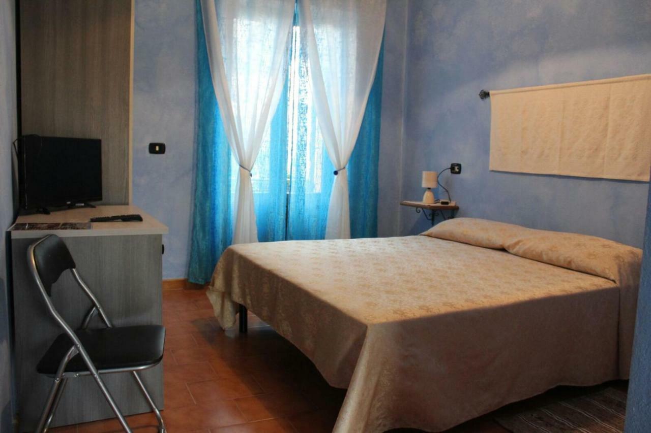 Hotel Su Campanile à Baunei Extérieur photo